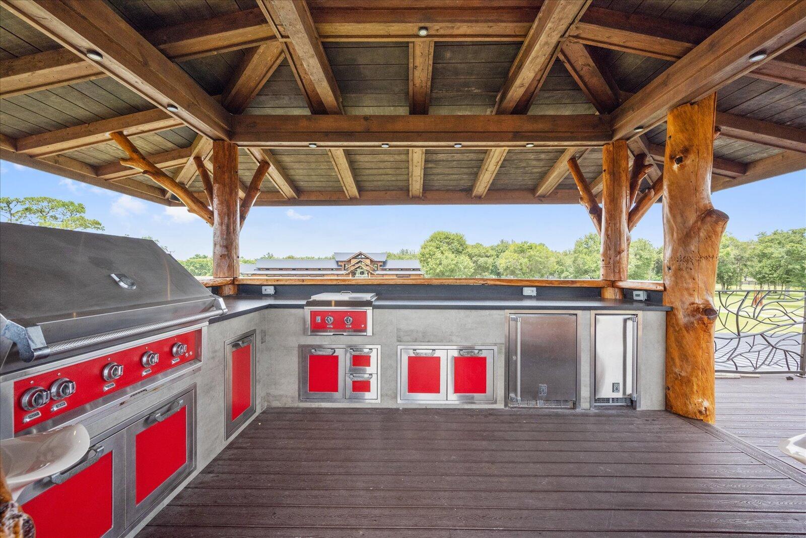 LOXAHATCHEE GROVES - Residential