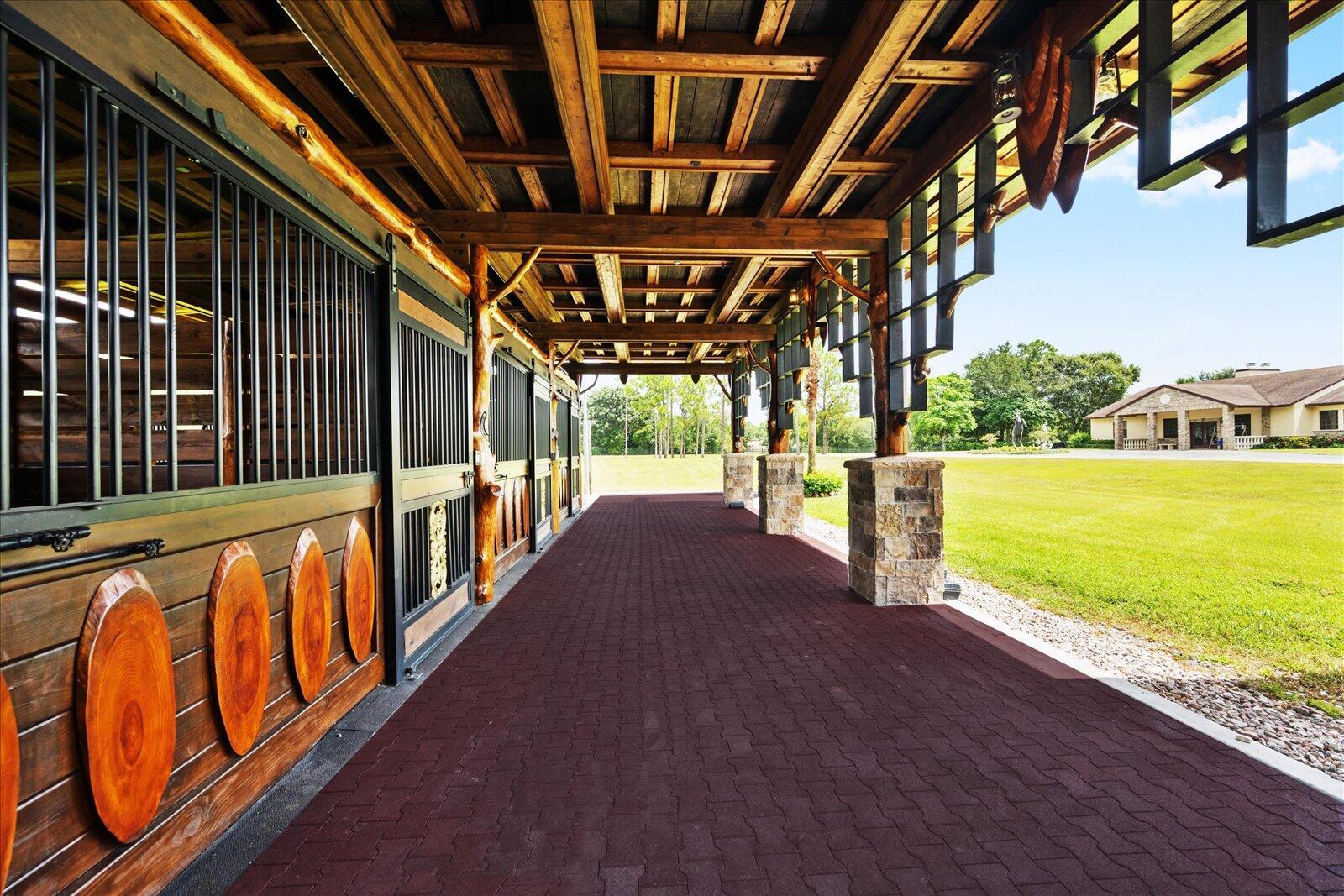 LOXAHATCHEE GROVES - Residential