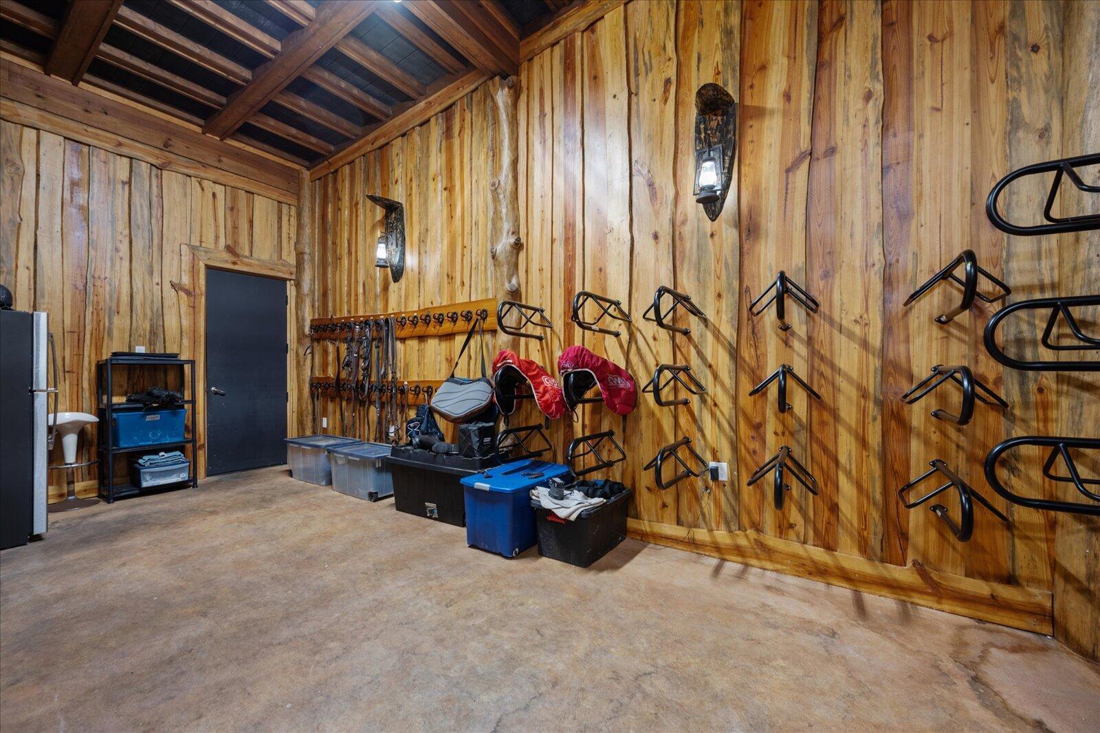 LOXAHATCHEE GROVES - Residential