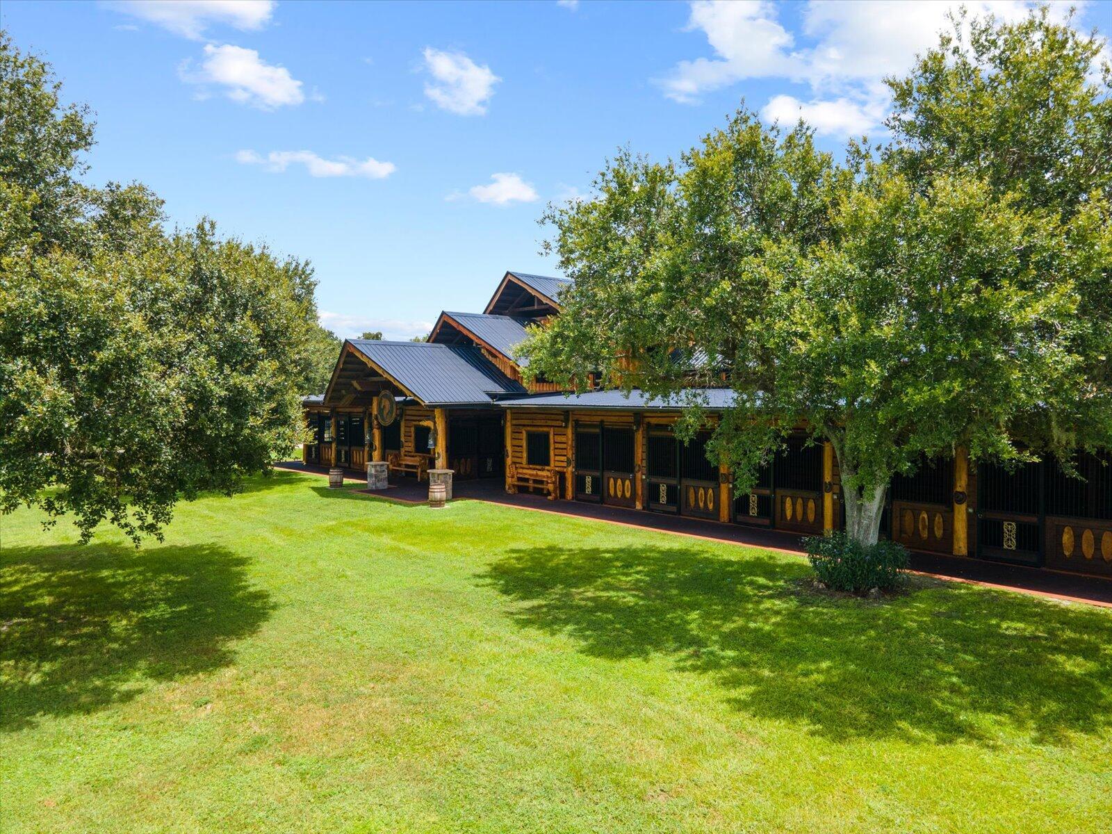 LOXAHATCHEE GROVES - Residential