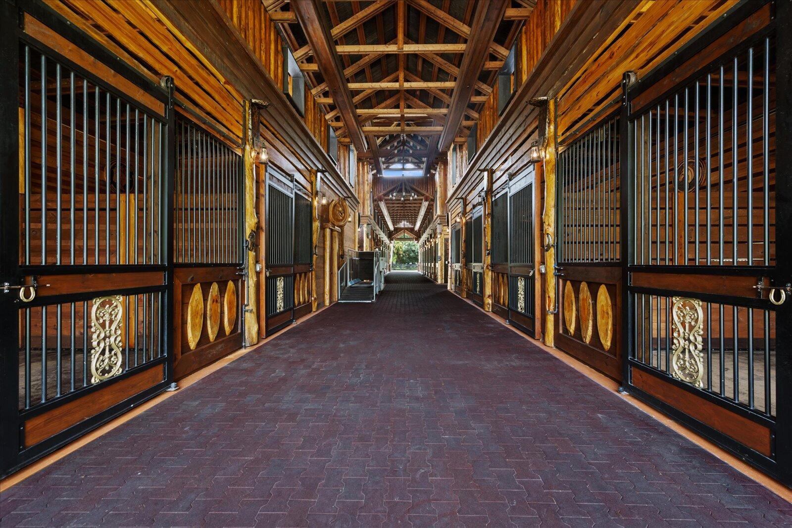 LOXAHATCHEE GROVES - Residential