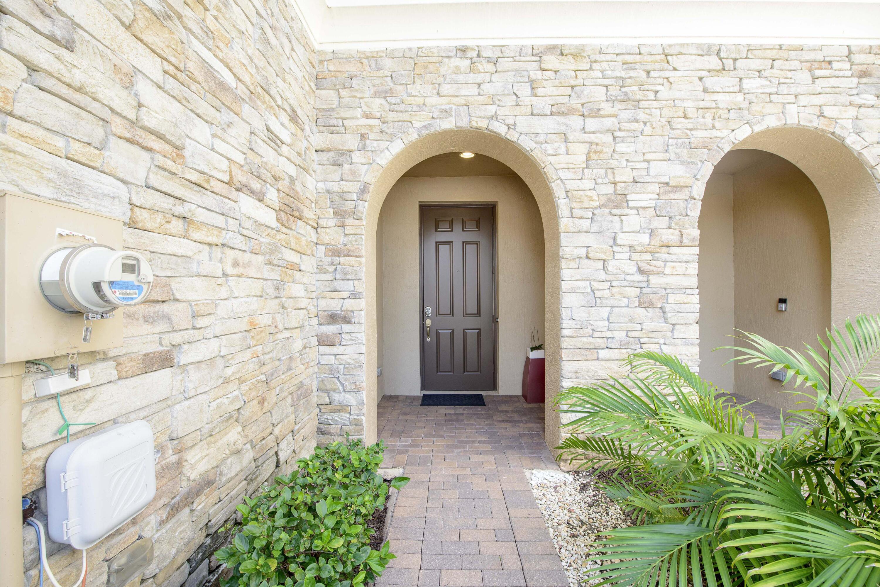 10355 Wellington Parc Drive