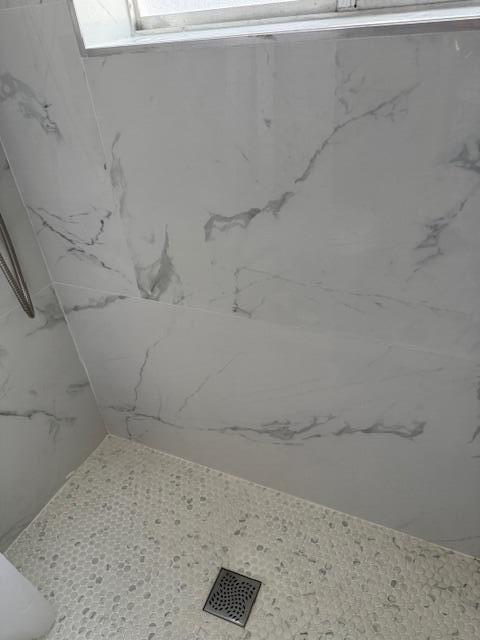 MURRY HILLS APT BLDG CONDO - Residential