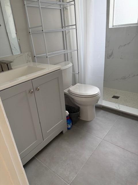 MURRY HILLS APT BLDG CONDO - Residential