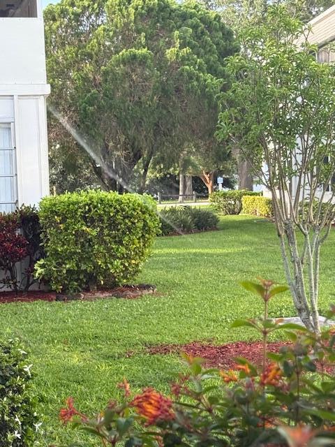 MURRY HILLS APT BLDG CONDO - Residential