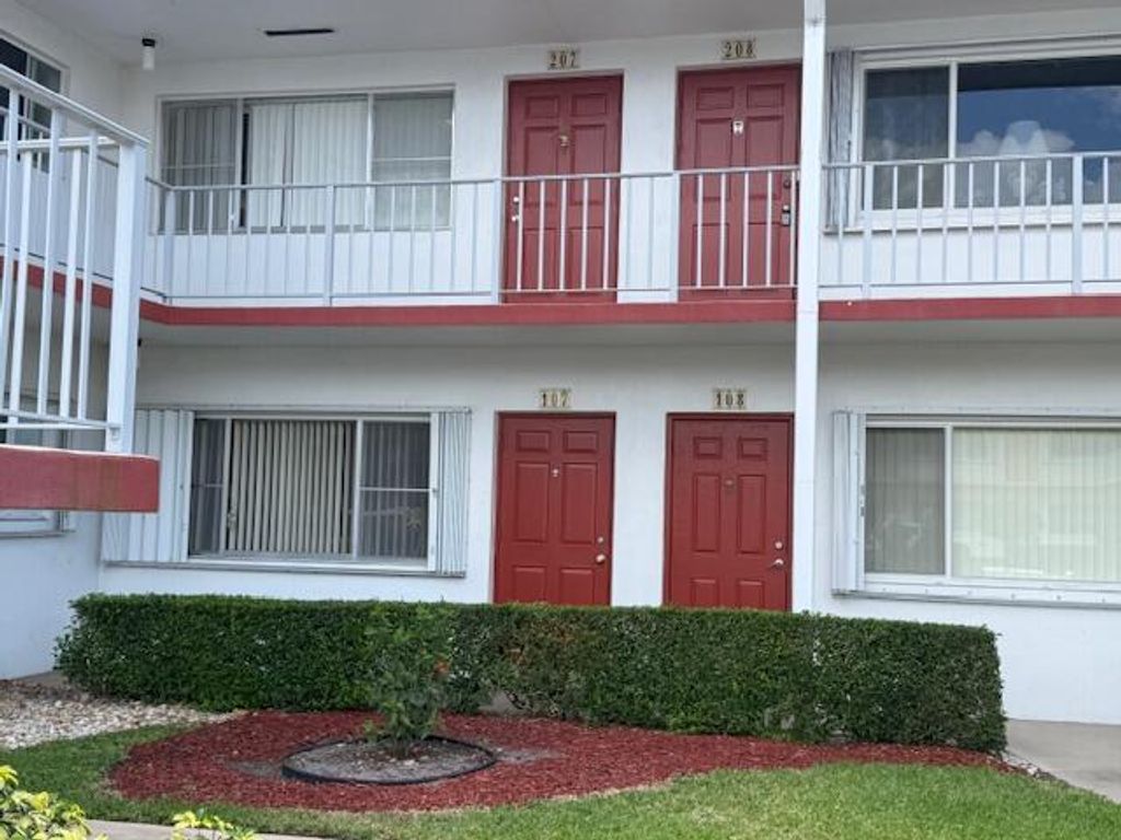 Photo of 3320 Lake Osborne Drive #107, Lake Worth Beach, FL 33461 (MLS # B26010097)