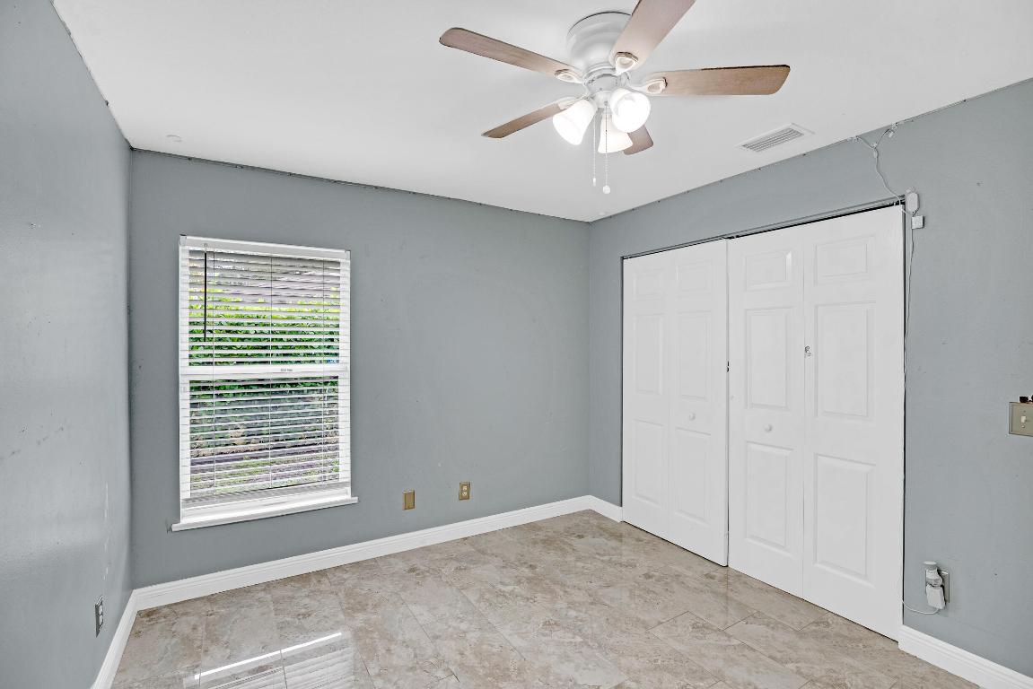 PARADISE PARK UNIT NO 2 - Residential