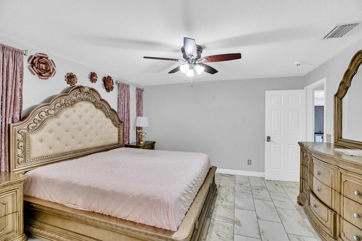 PARADISE PARK UNIT NO 2 - Residential