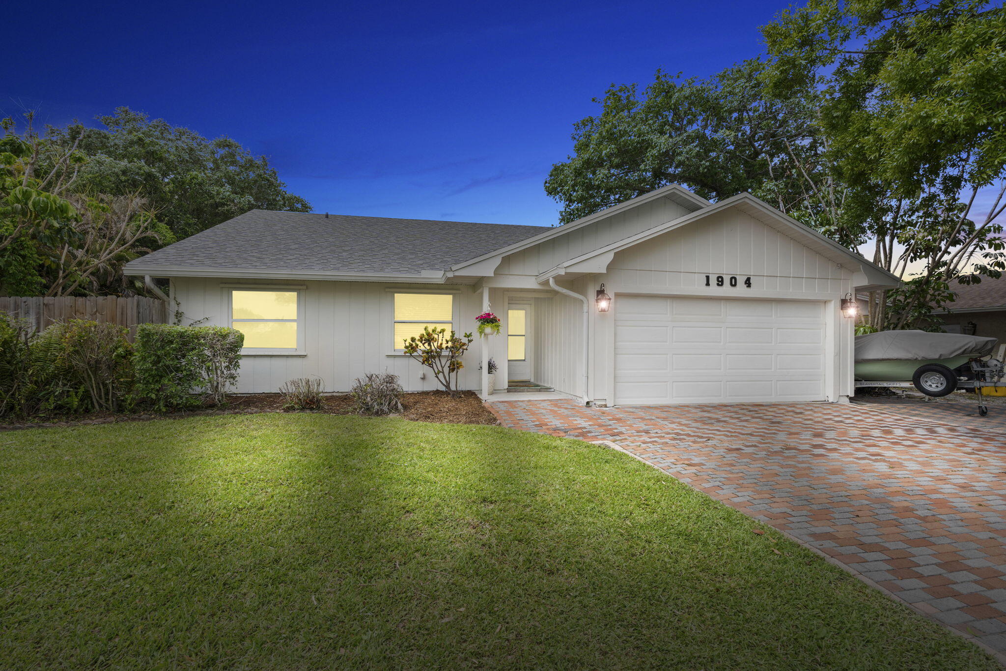 JENSEN PARK ESTATES - Residential