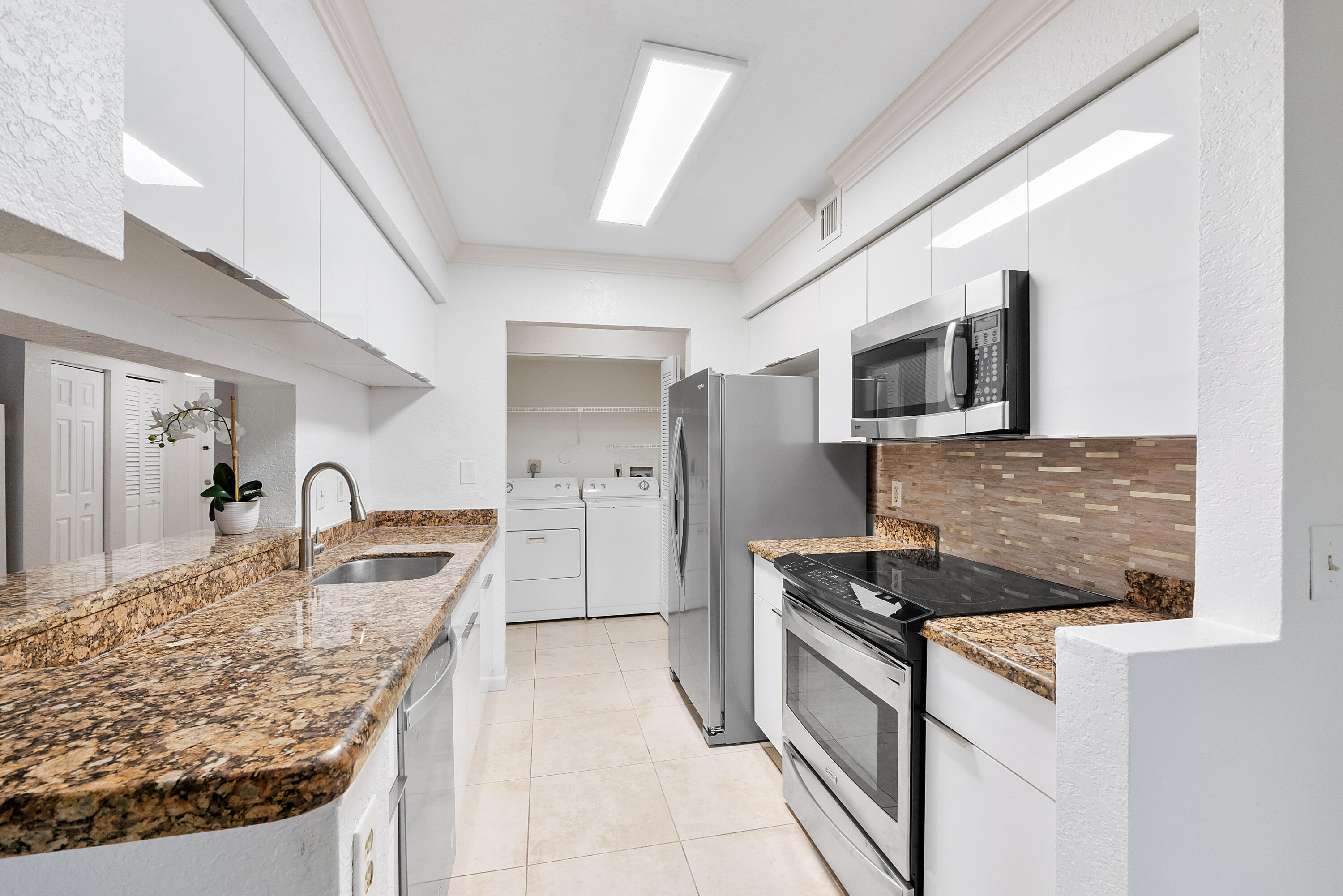 CITATION WAY CONDO - Residential Lease