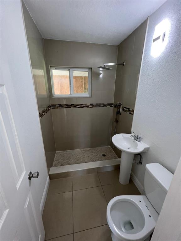 MERLIN PARK REV - Residential