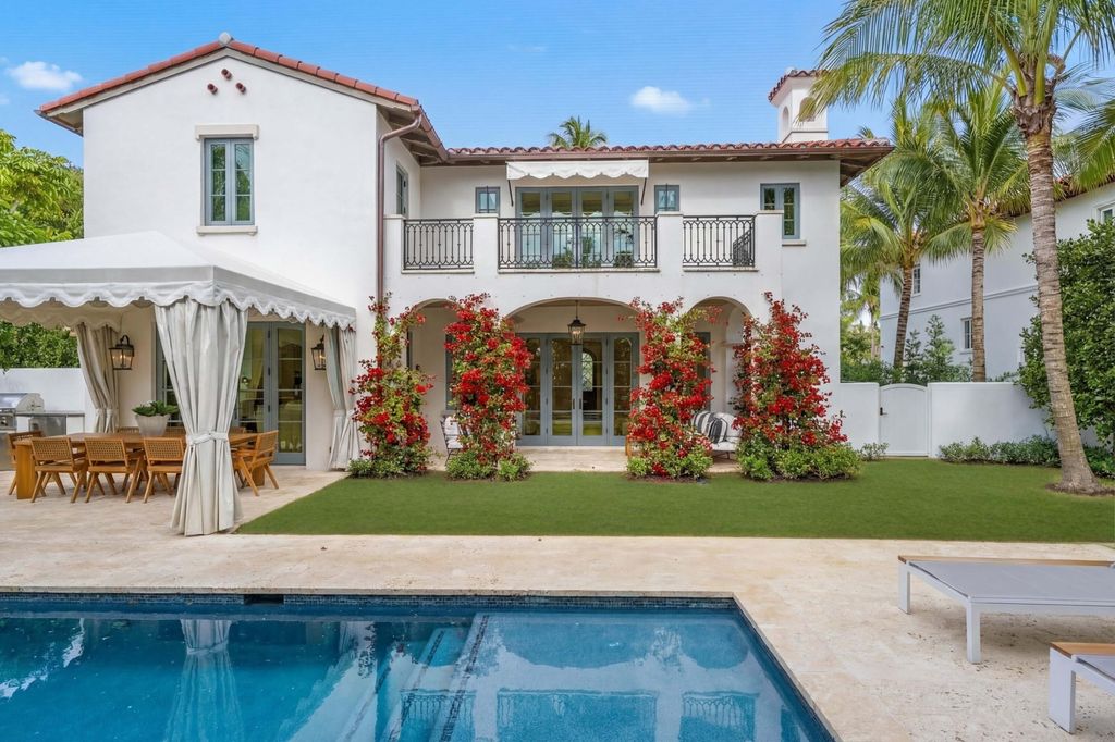 Photo of 350 Seabreeze Avenue, Palm Beach, FL 33480 (MLS # R11156165)