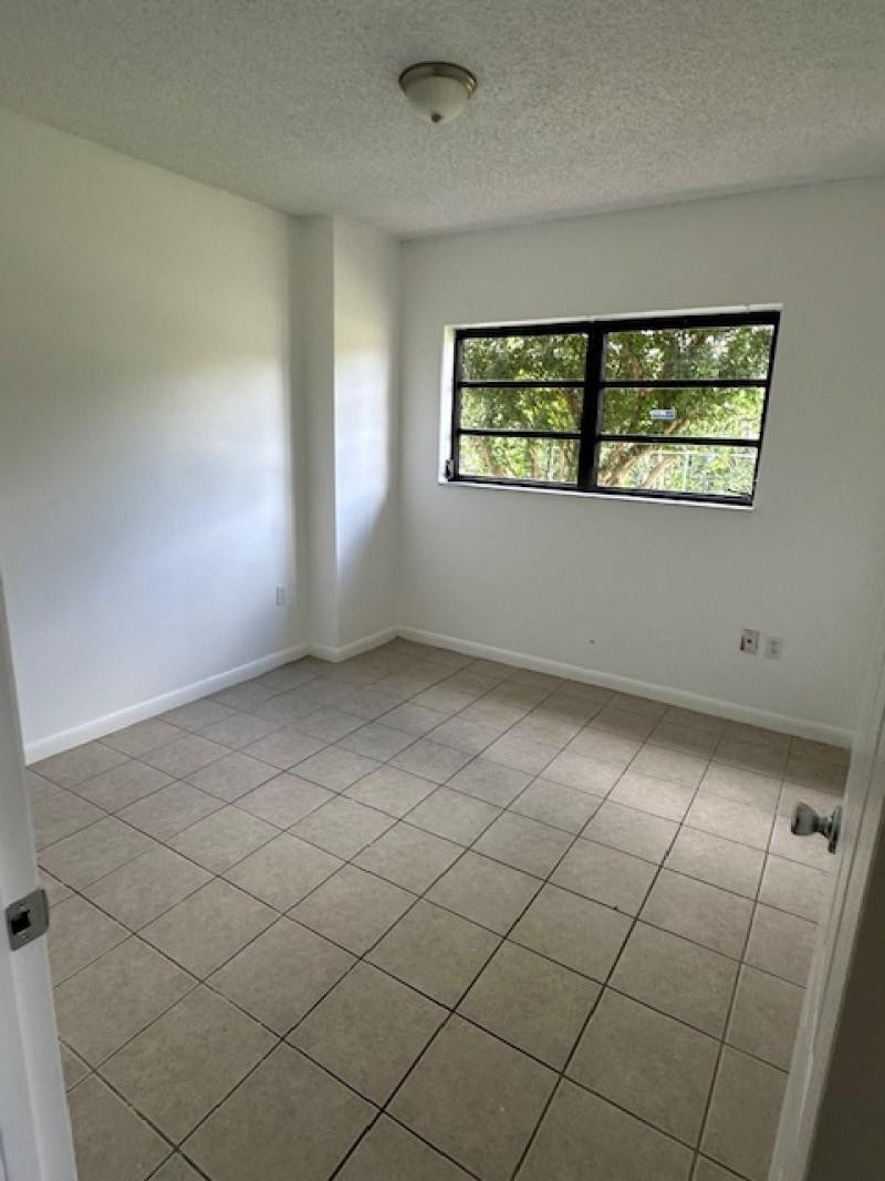 Redlands - Residential Lease