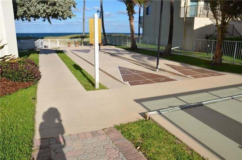 STARLIGHT TOWERS CONDO - Residential Lease