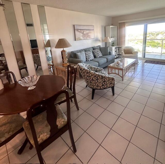 STARLIGHT TOWERS CONDO - Residential Lease