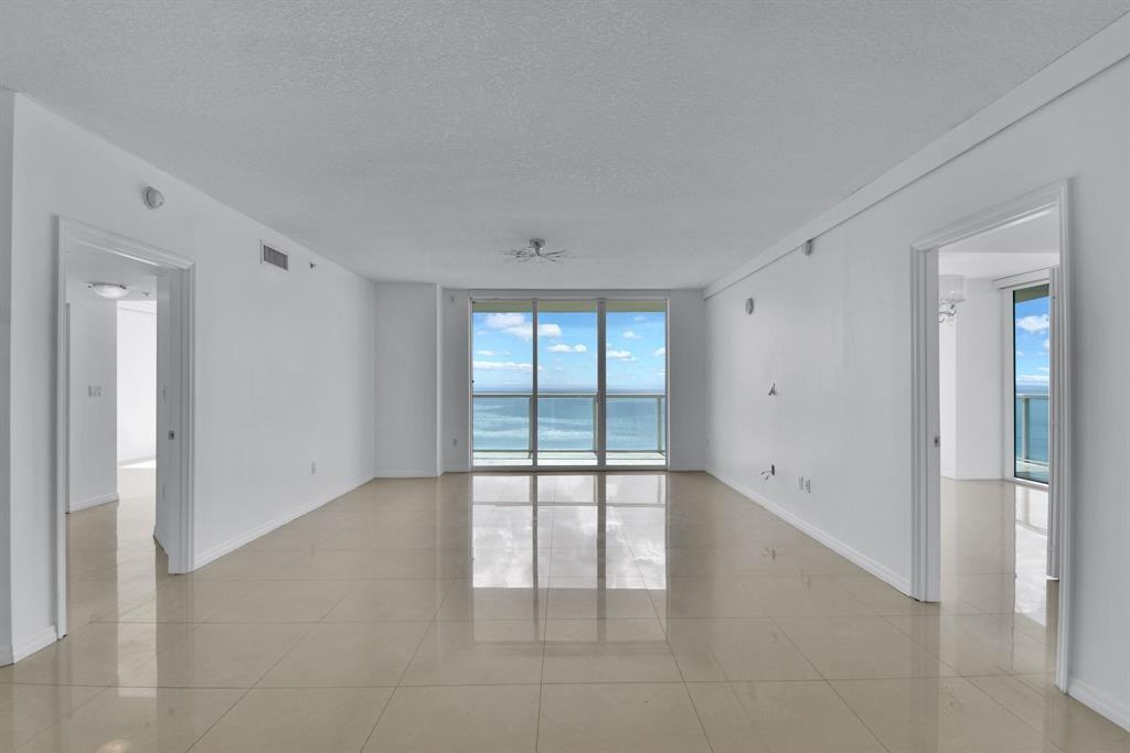 16699 Collins Ave 3402