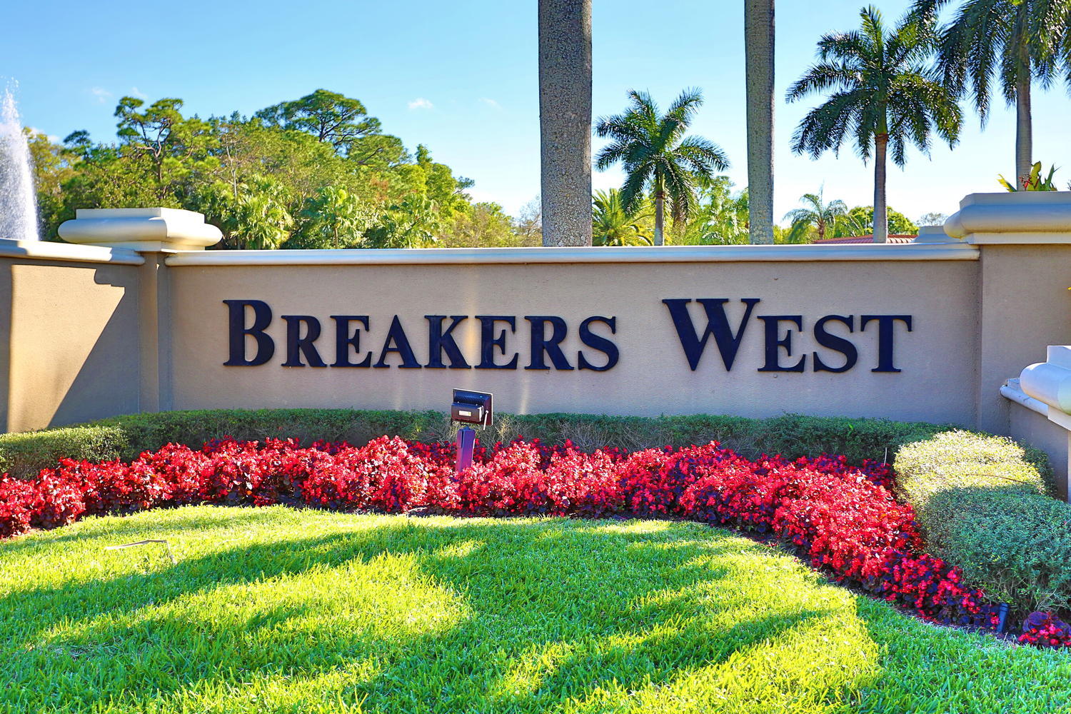 BREAKERS WEST - Residential