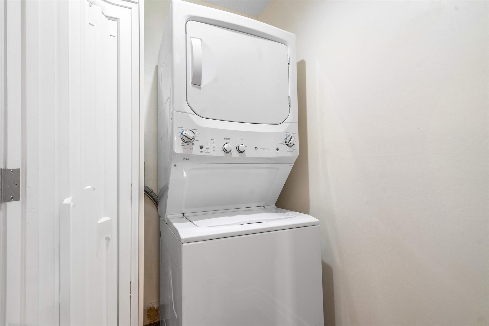 ROYAL OAK LANDING SEC II - Residential