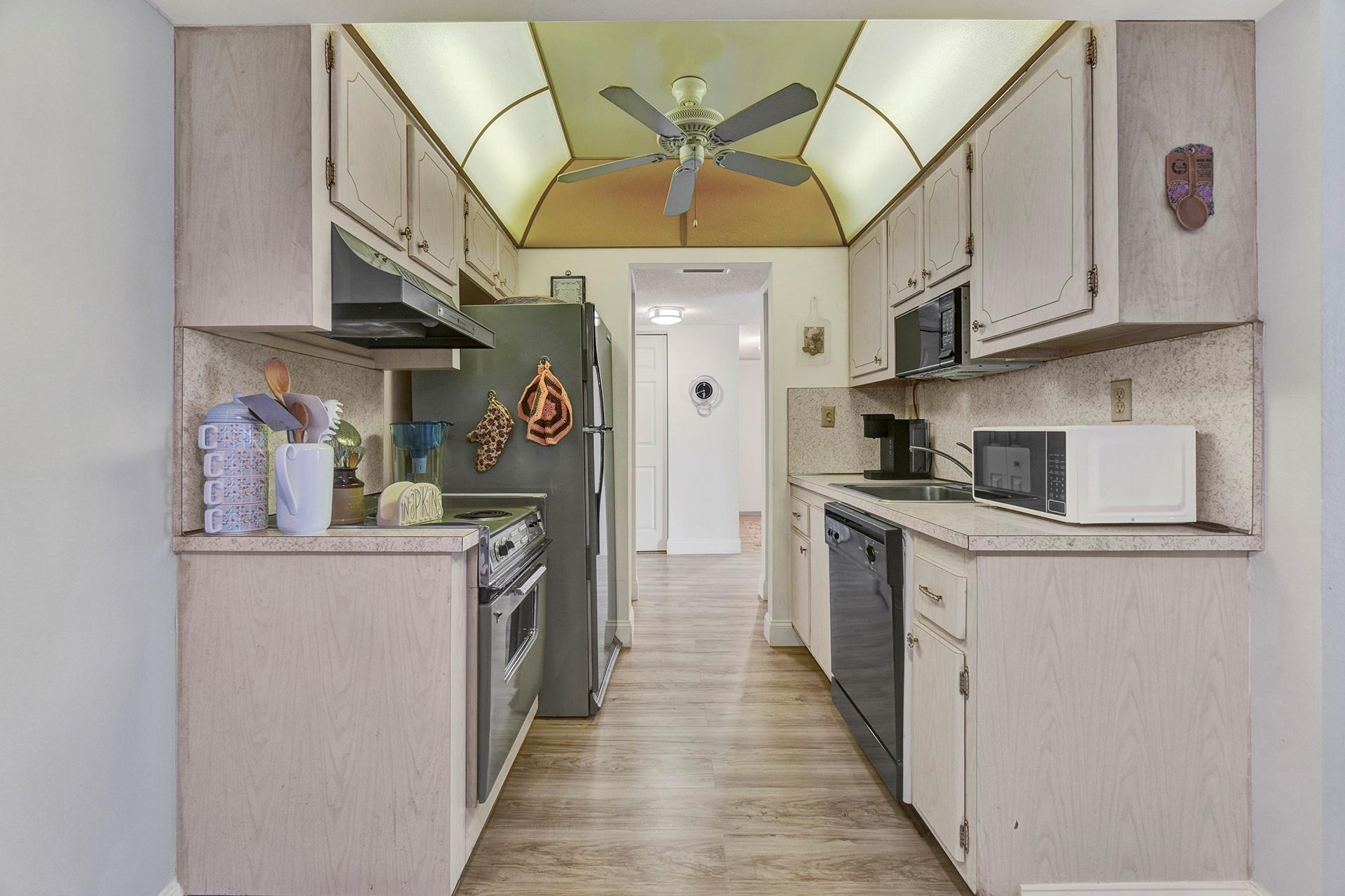 Sabal Palm - Residential
