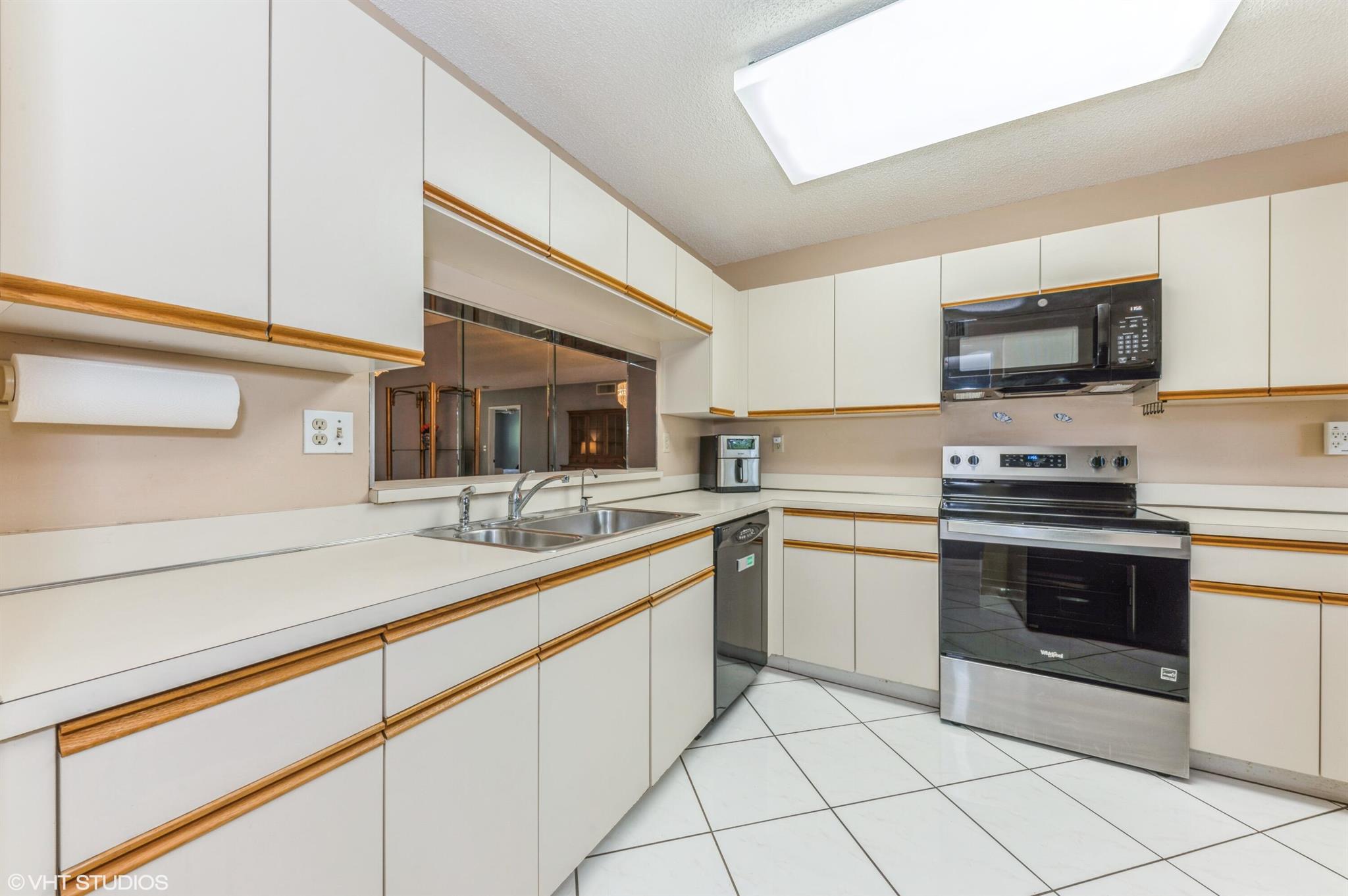 15324 Lakes Of Delray Boulevard 210