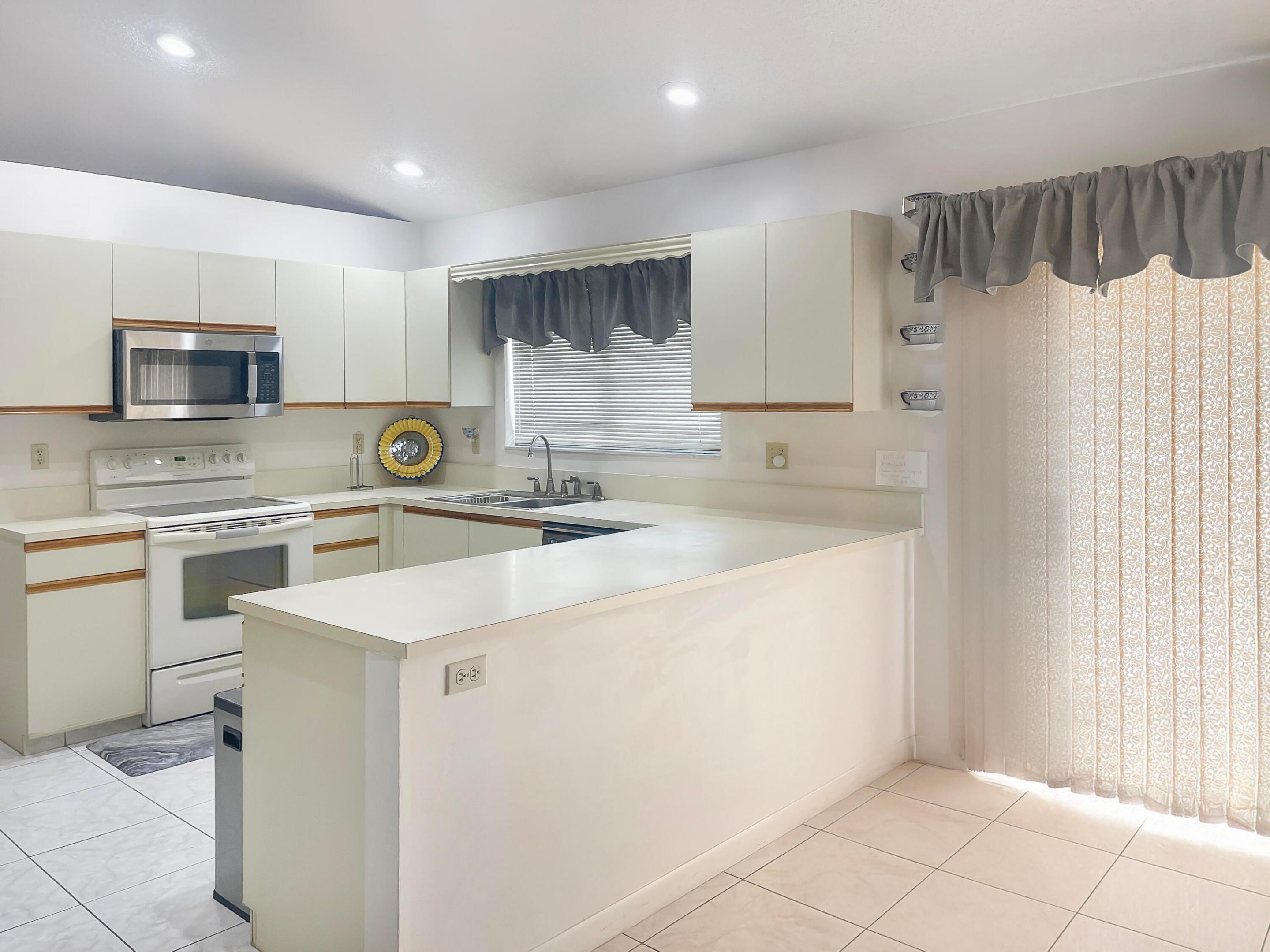 SUN VALLEY 2 - Residential