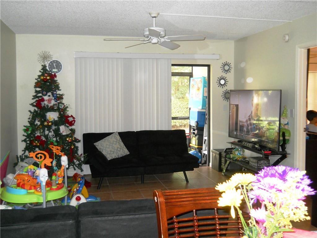 San Remo Golf & Tennis Cl - Residential Lease