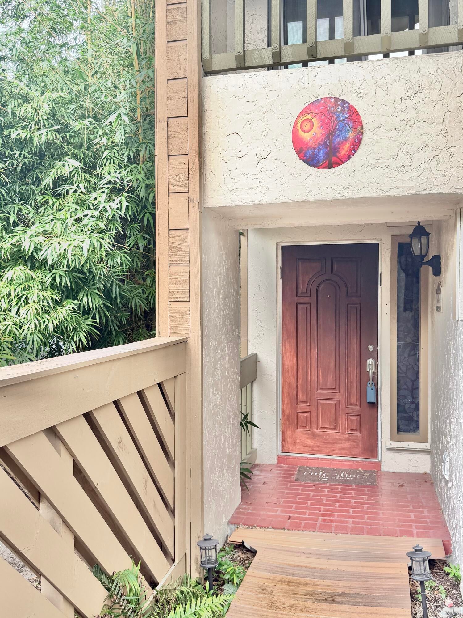 6069 GLENDALE Drive