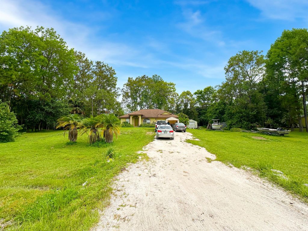Photo of 17352 72nd Road N, Loxahatchee, FL 33470 (MLS # R11003083)