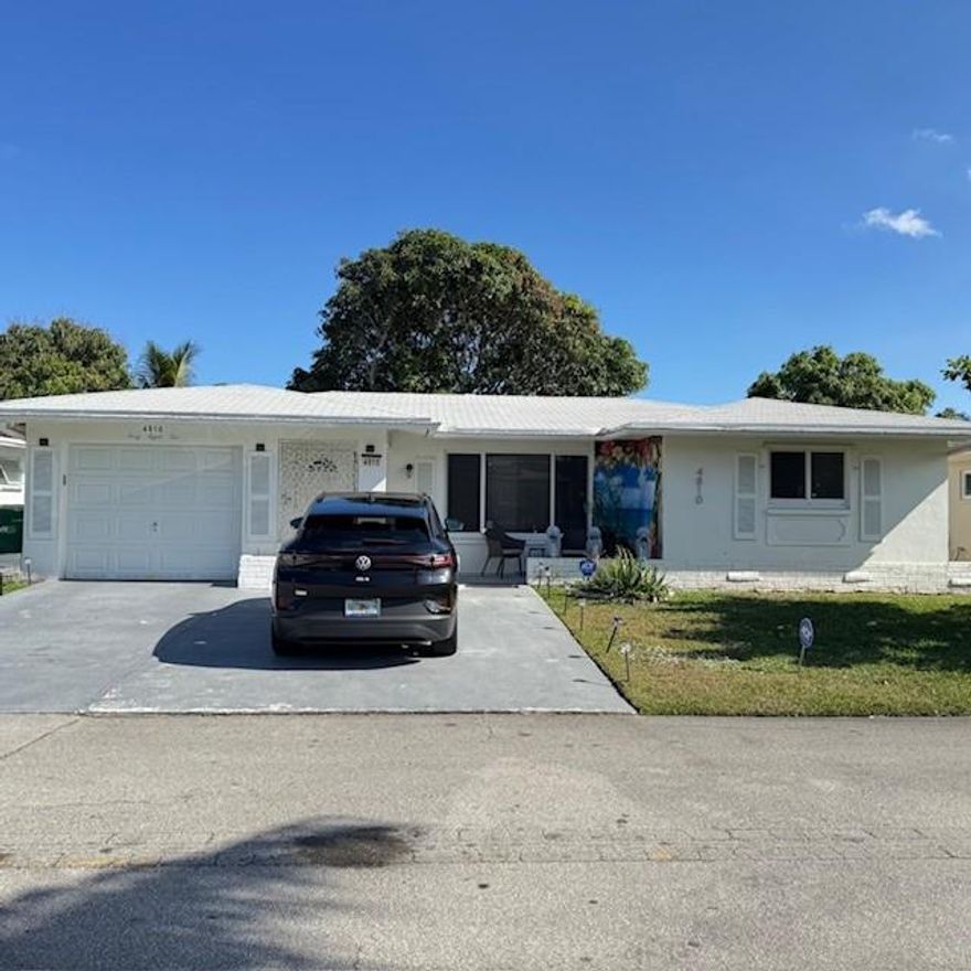 Beautifully laid out, spacious, and serene Water View home, in a 55 and over community. Georgeous white Ceramic Tile throughout. Upgraded Kitchen with Quartz countertops. Stainless appliances. New Roof, installed three years ago. Hurricane Impact Resistance Windows. Upgraded Electrical wiring. Soft Water Treatment system installed. Awesome Florida Room about two-thirds of the width of the home, with a tranquil Waterfront/Garden view. Spacious backyard for entertaining. *The Seller offering up to $10,000 towards the buyer's closing costs*