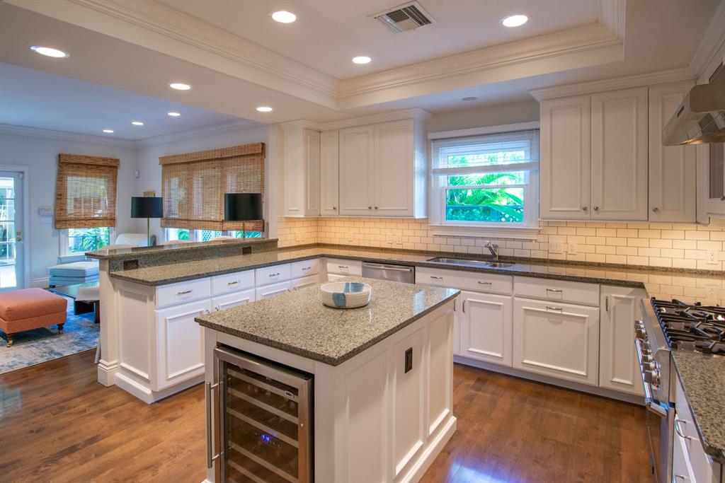 CHILEAN CONDOMINIUM OF PA - Residential