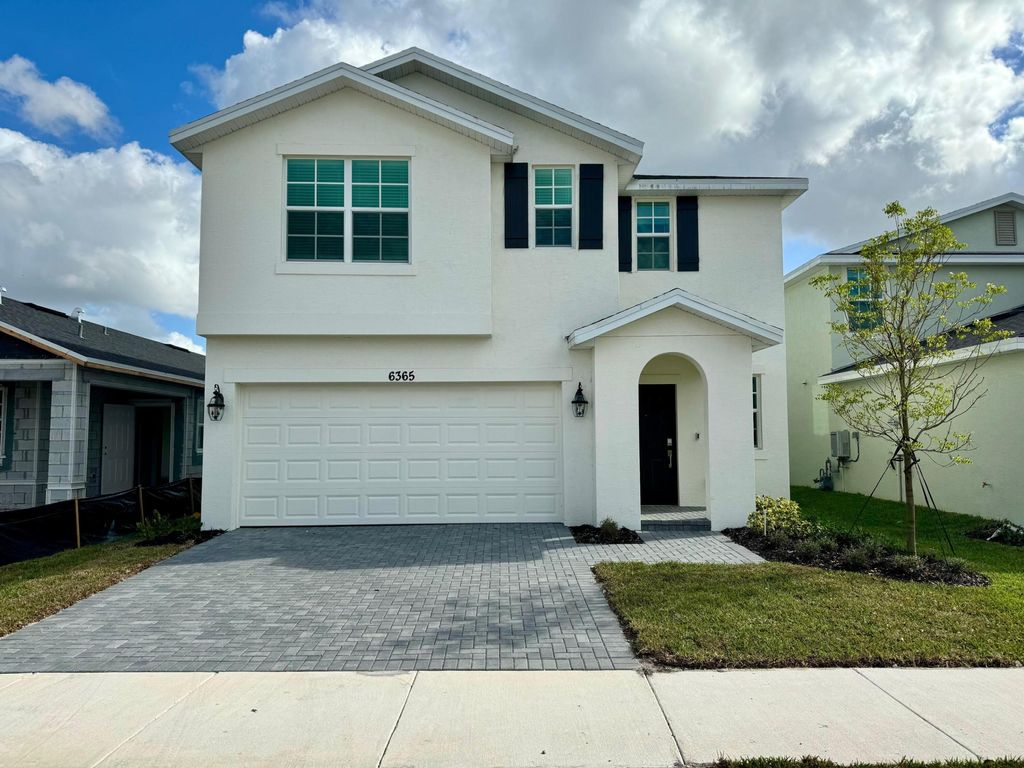 Photo of 6365 NW Leafmore Lane, Port Saint Lucie, FL 34987 (MLS # R10942121)