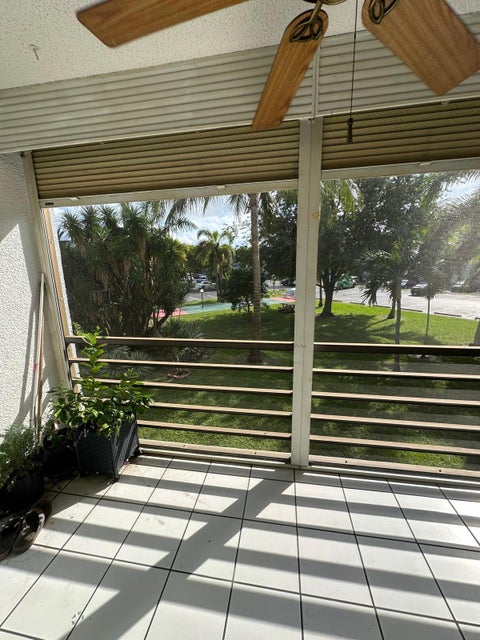 Tiny photo for 115 Royal Pk Drive #2g, Oakland Park, FL 33309 (MLS # B26035906)