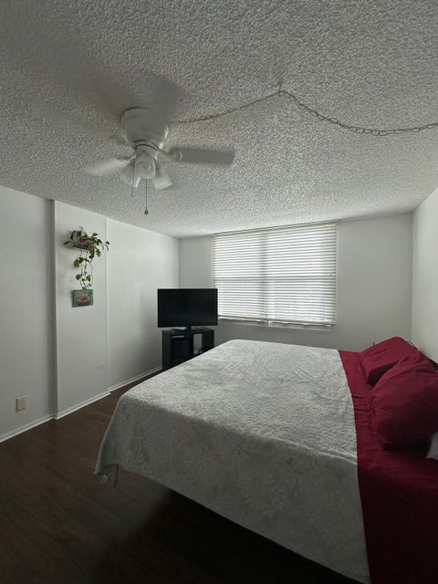Tiny photo for 115 Royal Pk Drive #2g, Oakland Park, FL 33309 (MLS # B26035906)