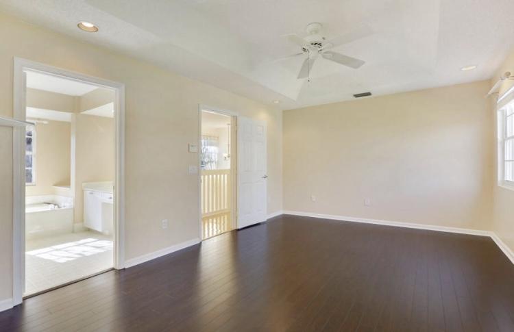 LAUREL OAKS - Residential Lease