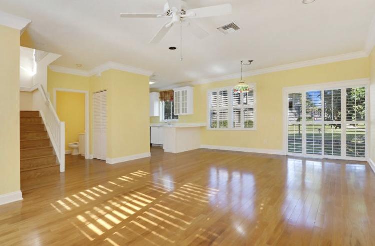 LAUREL OAKS - Residential Lease