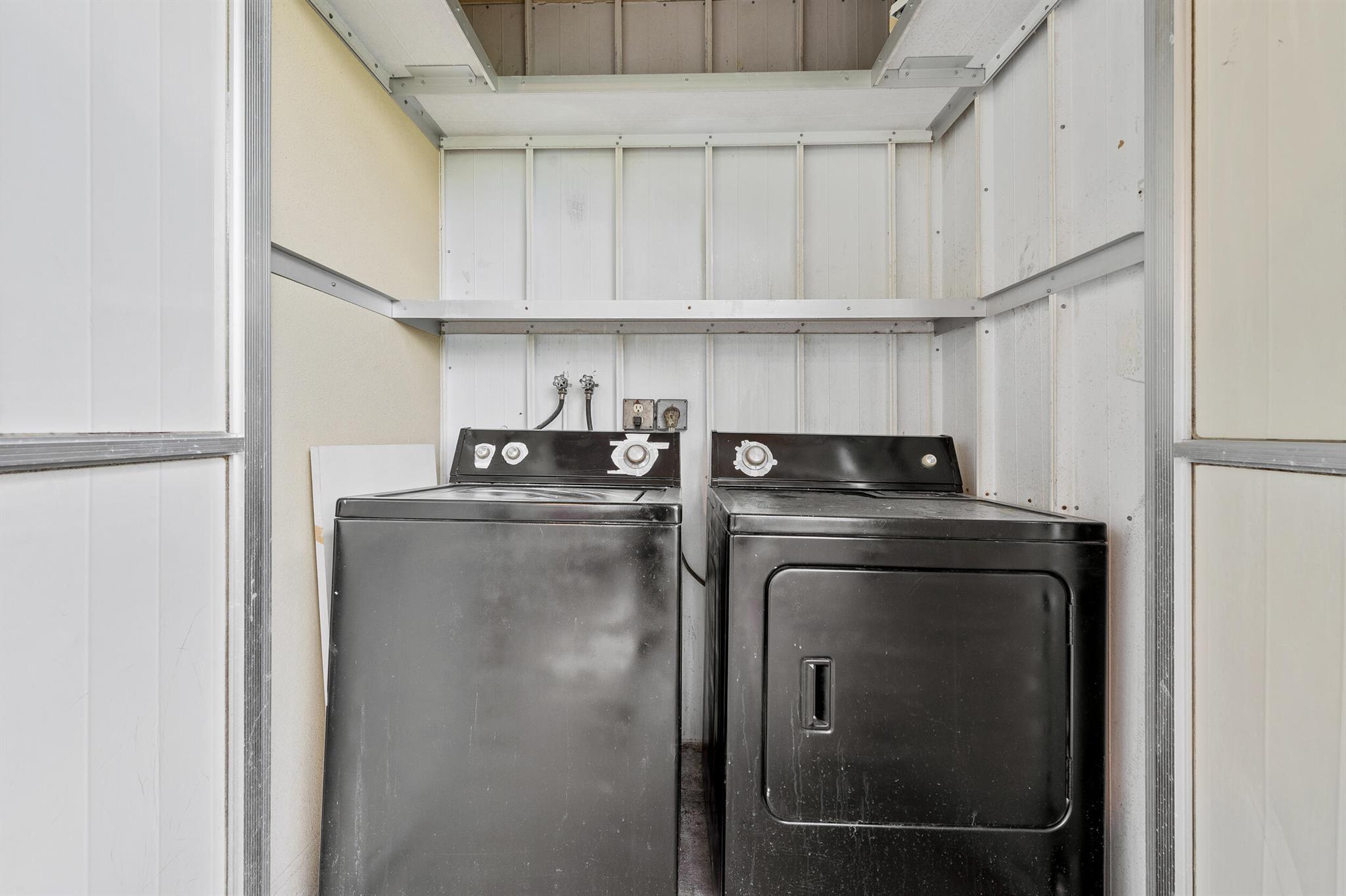 KINGS POINT FLANDERS CONDOS - Residential Lease