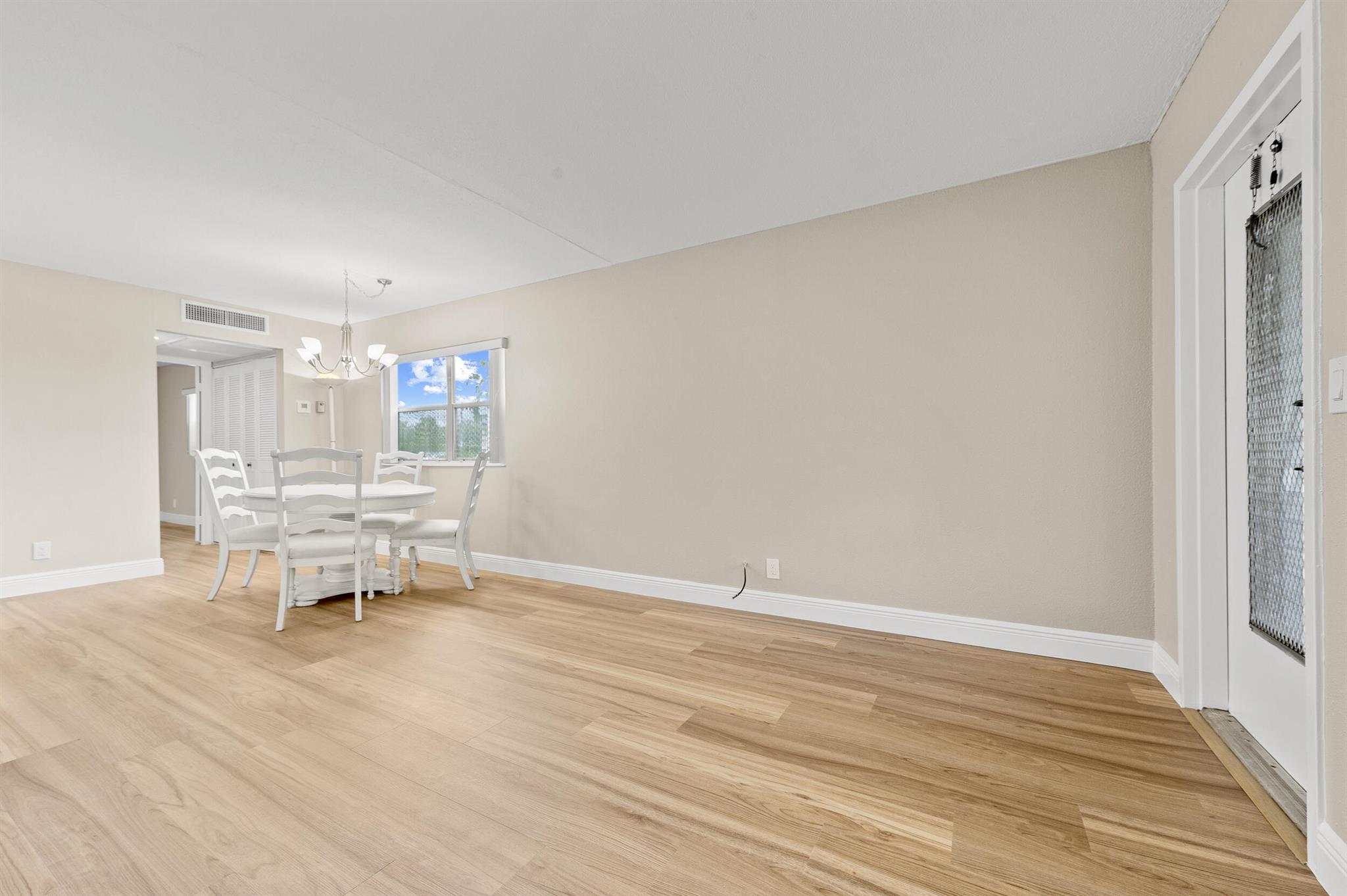 KINGS POINT FLANDERS CONDOS - Residential Lease