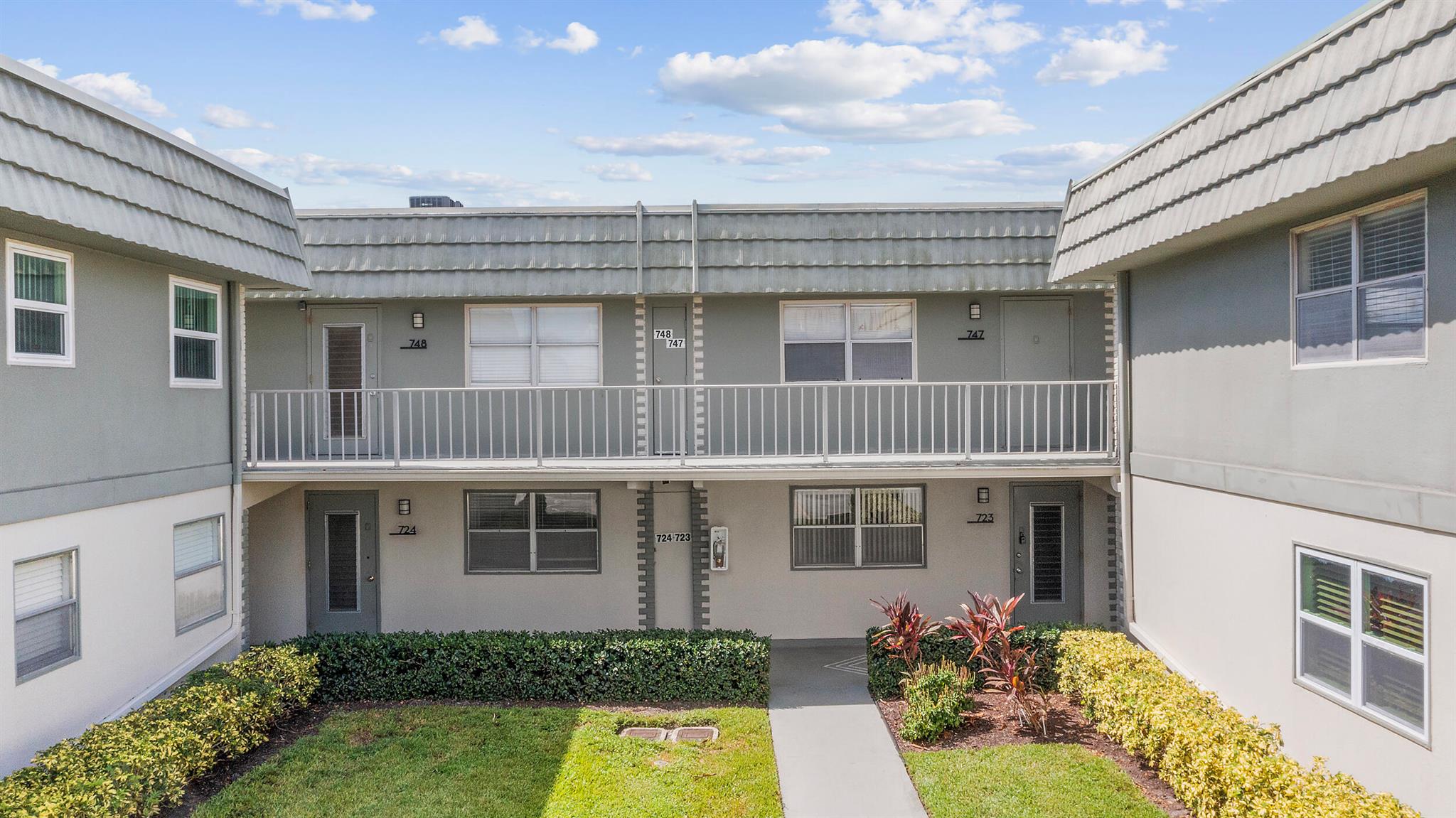 KINGS POINT FLANDERS CONDOS - Residential Lease