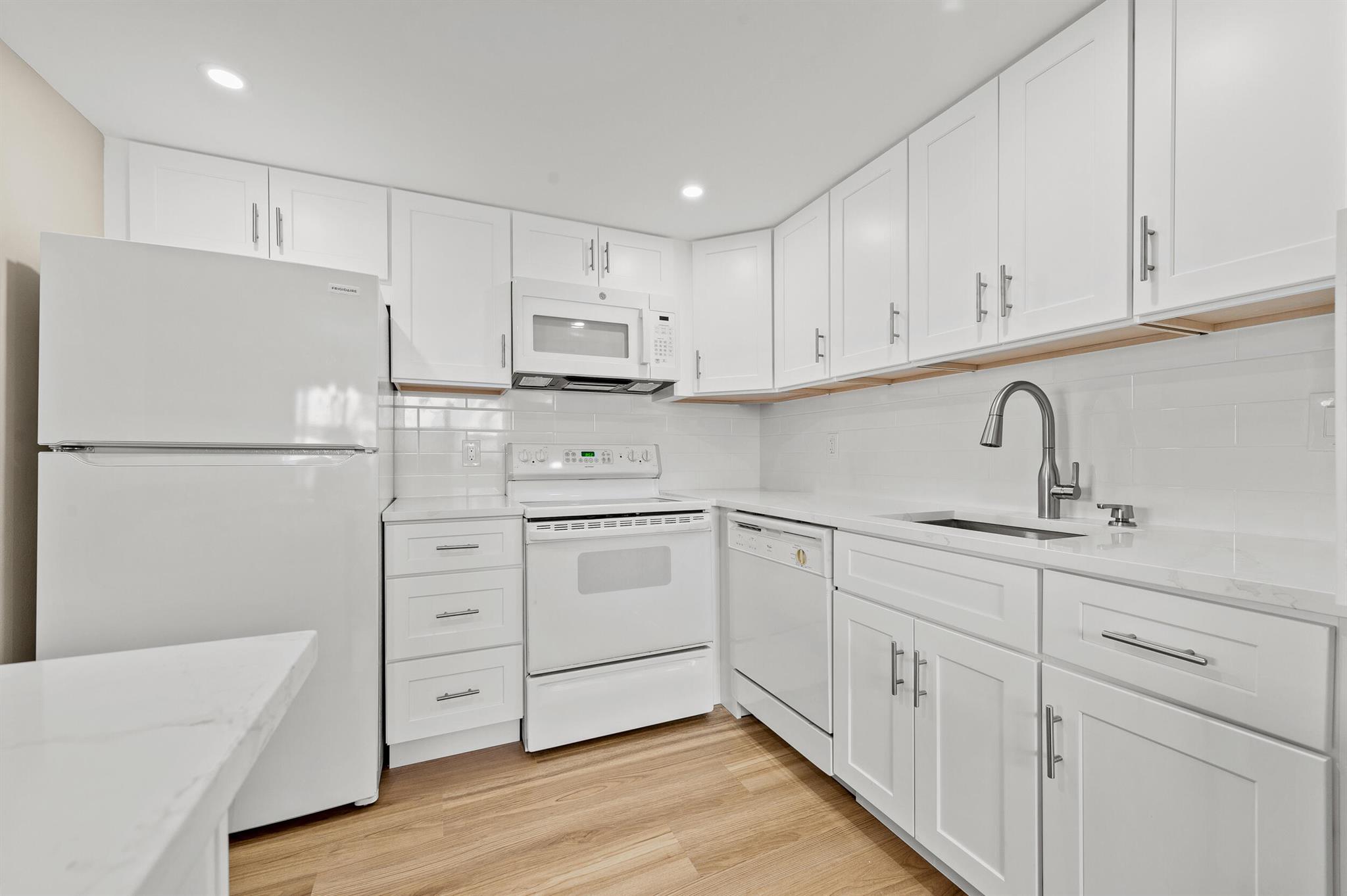 KINGS POINT FLANDERS CONDOS - Residential Lease