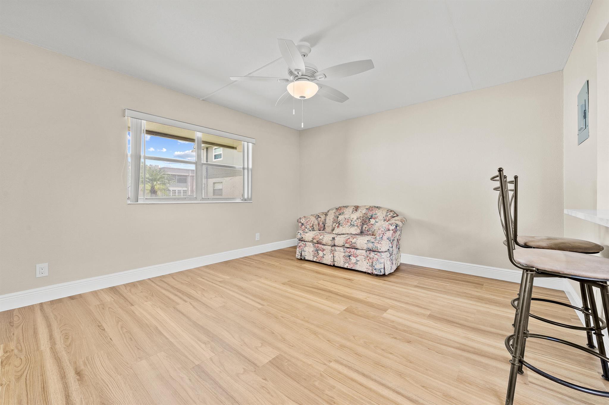 KINGS POINT FLANDERS CONDOS - Residential Lease