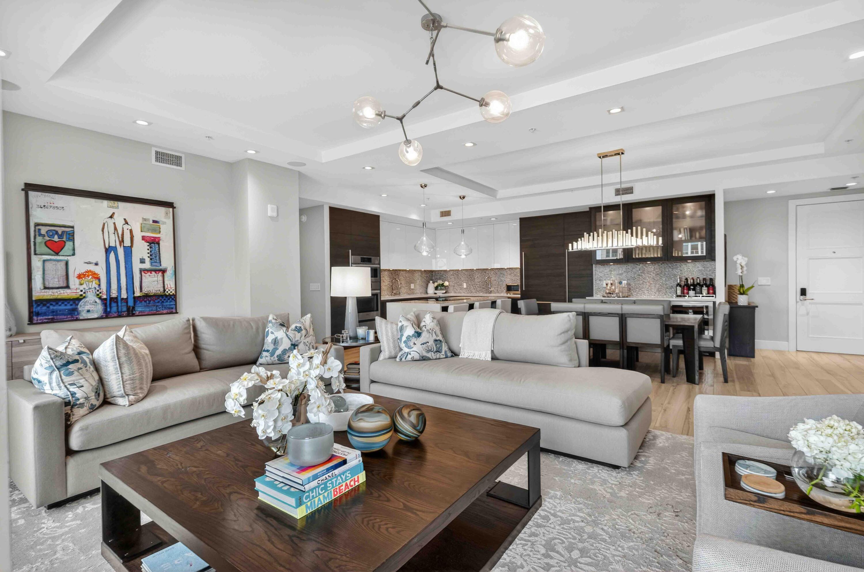 TOWER 155 CONDO - Residential