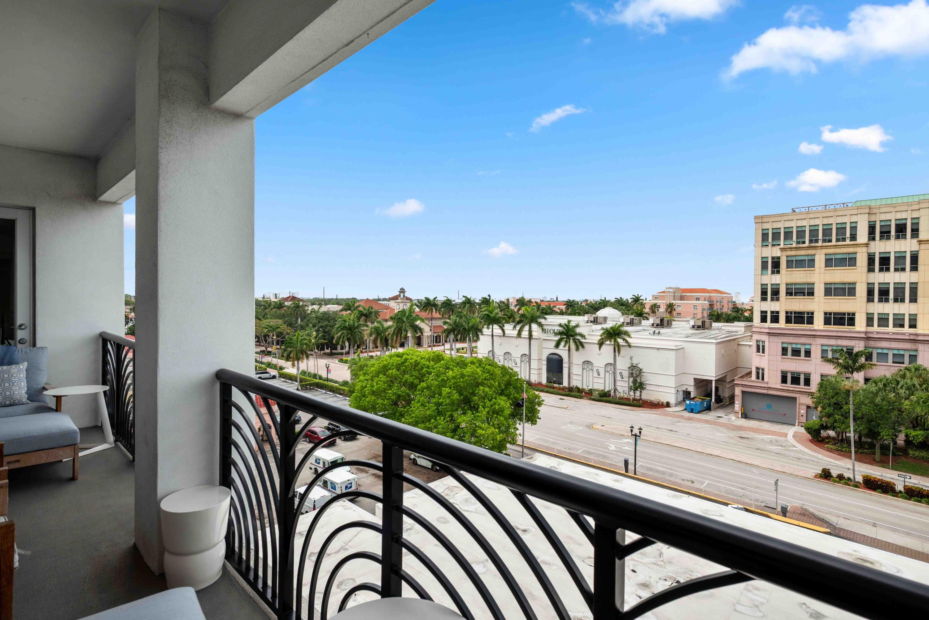 TOWER 155 CONDO - Residential