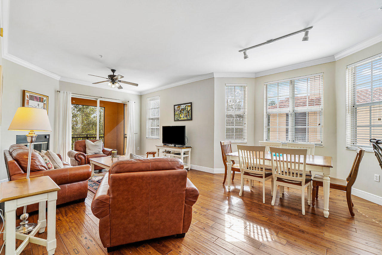 ST ANDREWS AT POLO CLUB - Residential