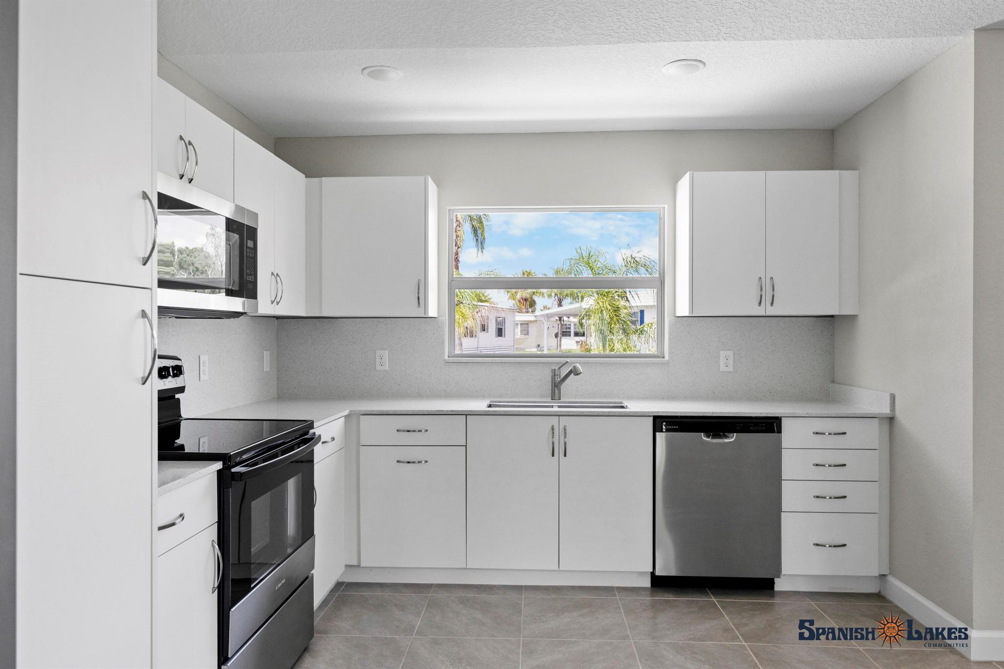 Spanish Lakes Riverfront - Residential