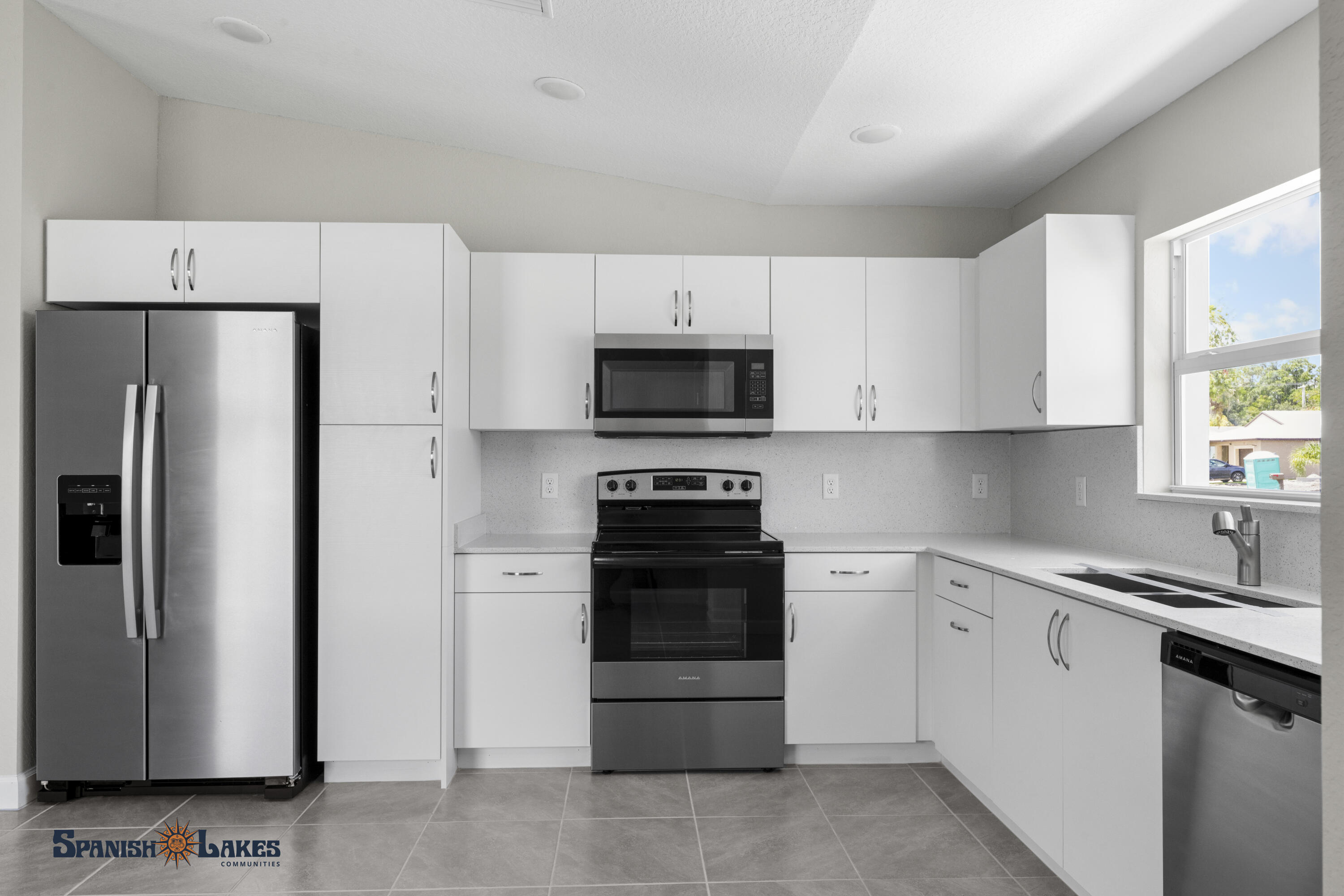 Spanish Lakes Riverfront - Residential