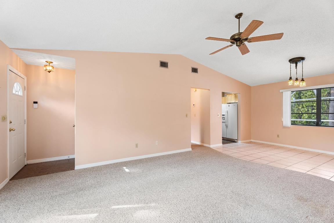 SEBASTIAN HIGHLANDS UNIT 15 - Residential