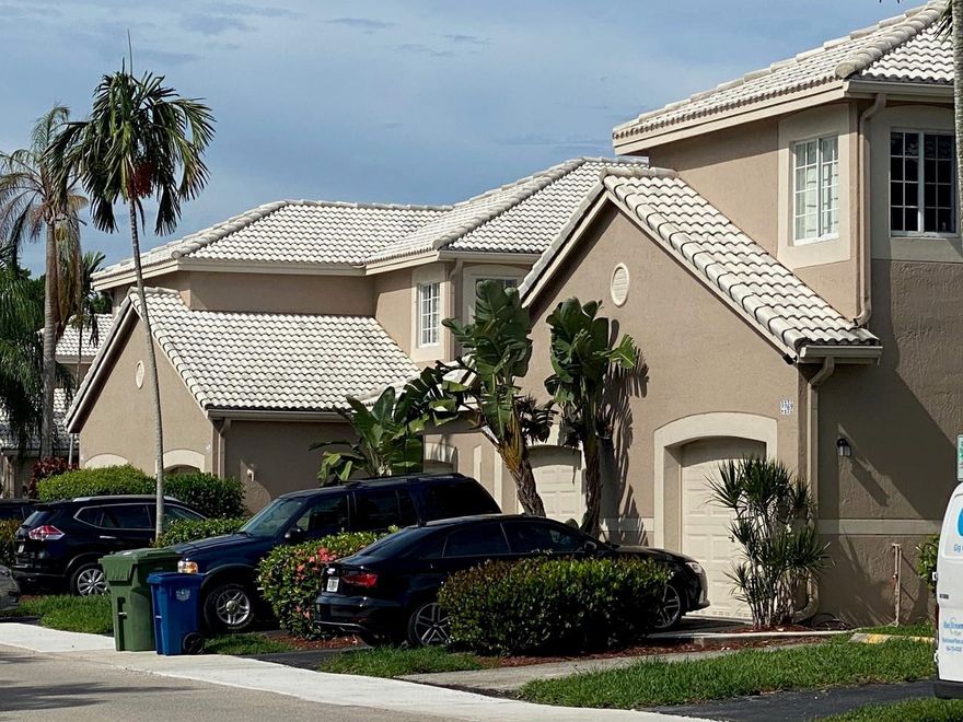 Well maintained 3-bedroom waterfront townhome in the desirable Villages of San Messina, nestled in a quiet, family-friendly Weston neighborhood. The perfect blend of privacy and convenience—just minutes from I-75 and within walking distance to Publix, parks, and top-rated A+ schools for all grade levels. This charming townhome interior was freshly painted and features a secluded, enclosed patio with tranquil views of a private pond—ideal for relaxing evenings and sunset views. The community offers amenities including a pool and playground, making it perfect for both children and adults. Don't miss this opportunity in one of Weston's desirable communities! HOA Info included in supplements.