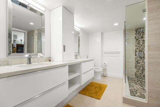 2900 NE 14th St Causeway 311