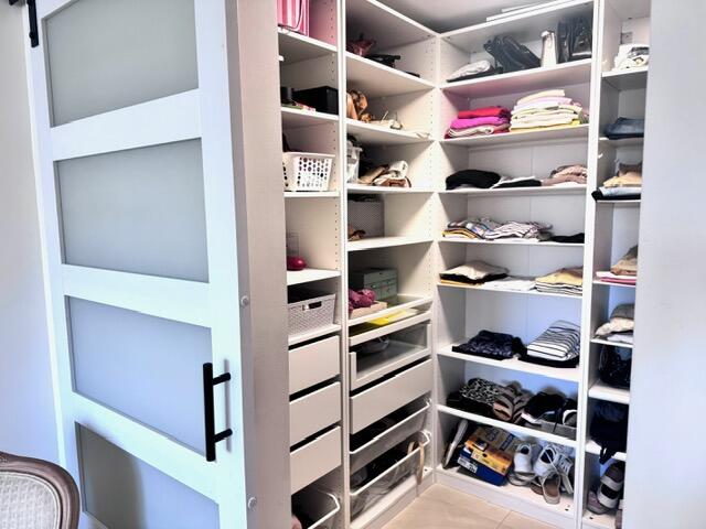 VOYAGER CONDO - Residential