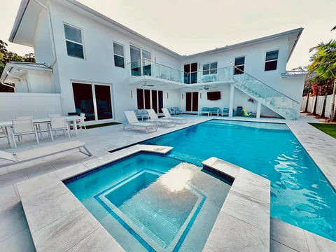 MLS: R10934459